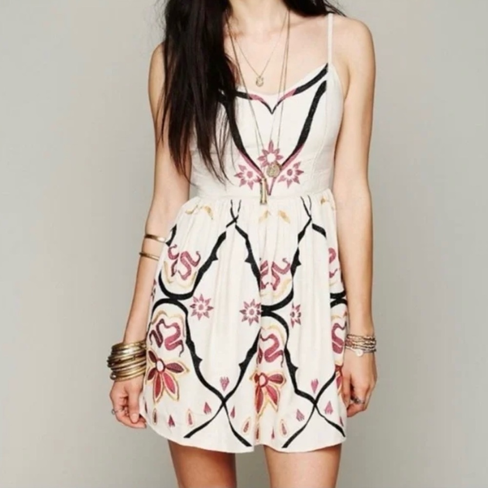 Free People White and Pink Embroidered Mini Dress EUC